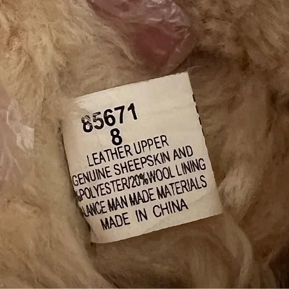 Minnetonka Genuine Sheepskin leather Women Olympia Short Boots Golden Tan size 8 - Picture 7 of 15